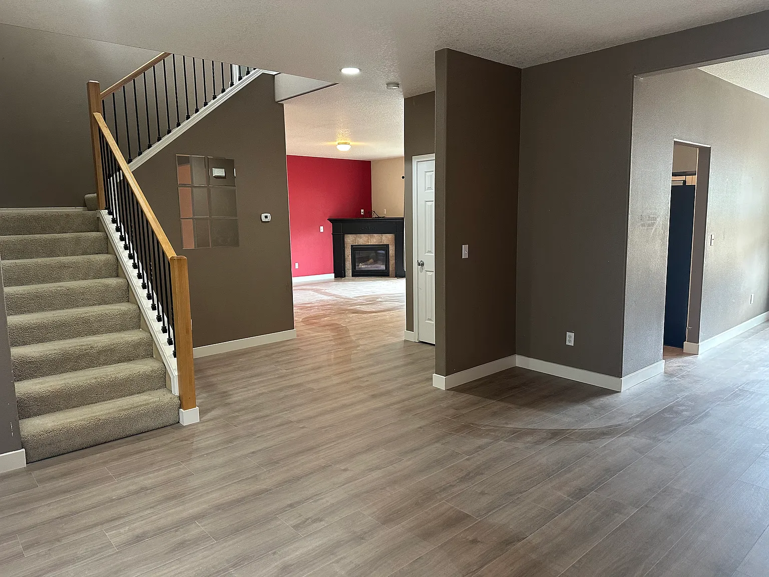4 bed, 2.5 bath, 2212 sqft, $2,900 — Photo 4