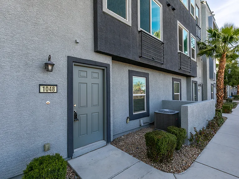 9050 W Tropicana Ave #1048 — Photo 2
