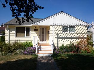 6043 46th Ave SW, Seattle, WA 98136