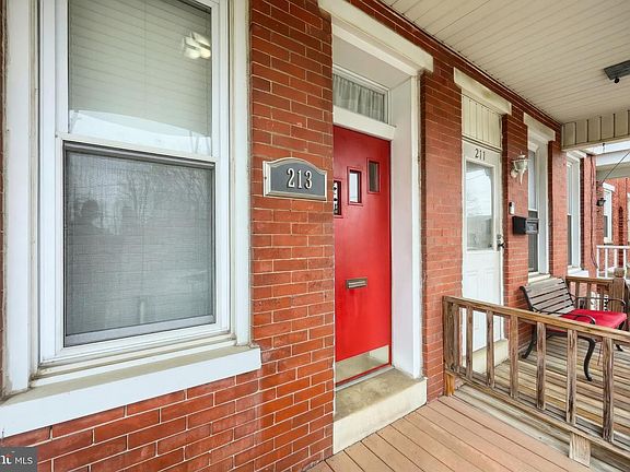 4th image of 213 Parkway Blvd