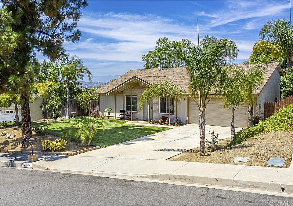 1st image of 21309 Pinehill Ln