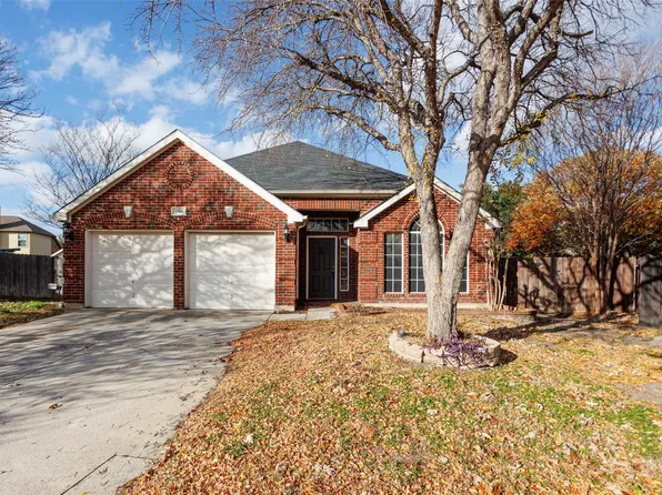 4529 Seneca Dr, Fort Worth, TX 76137