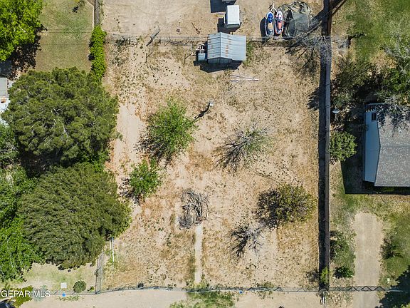 4th image of 270 Holguin