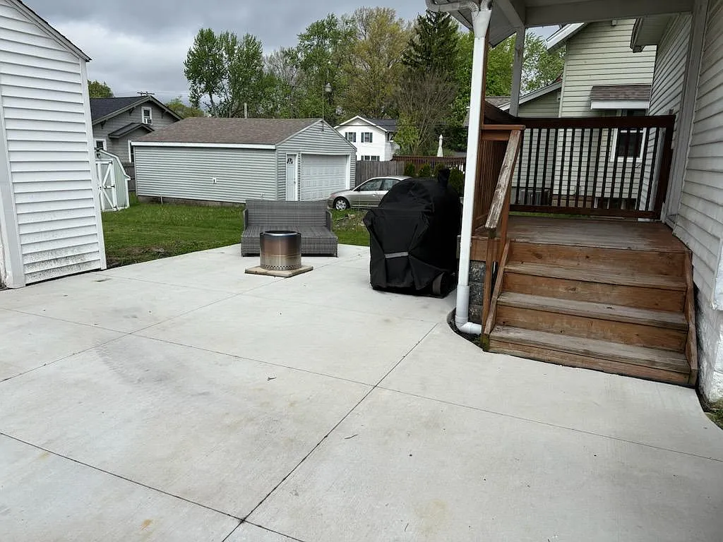 BAILEY 2874 4041 - 1 — Photo 3