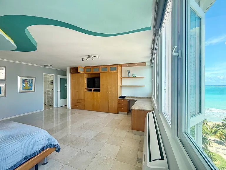 4429 Park Plaza Isla Verde Ave — Photo 9