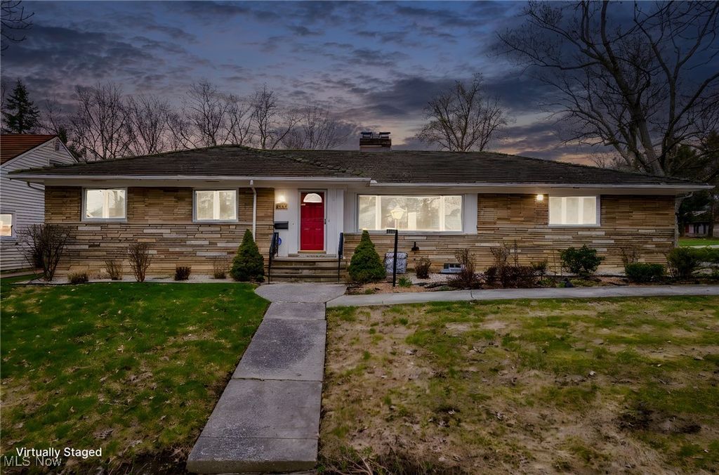 Real estate listing image