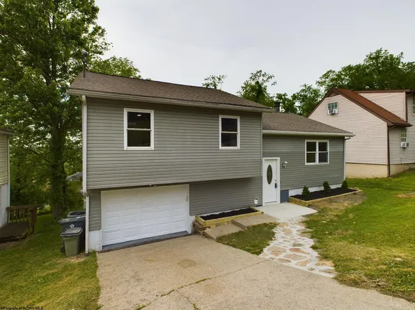 921 Revere St, Morgantown, WV 26505