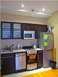 5th image of 636 E 11th St APT 1f