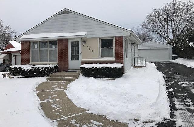 1st image of 600 N 109th St