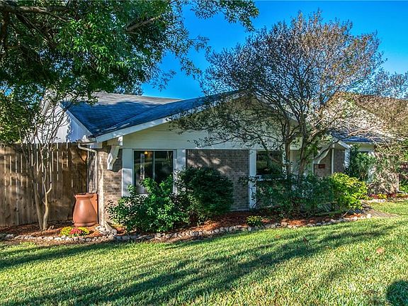 2nd image of 4613 Cliffwood Dr