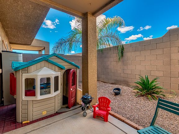 5th image of 2024 S Baldwin Unit 43