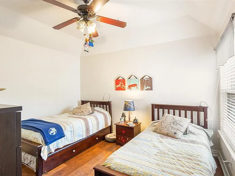 18 Petal Park Pl — Photo 29