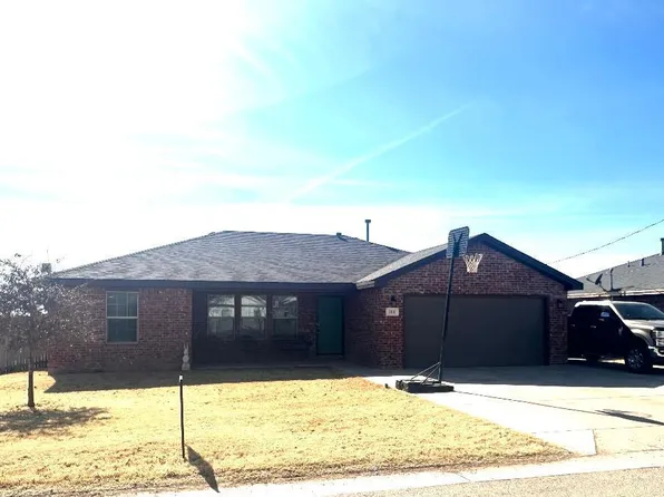 504 E 7th St, Idalou, TX 79329