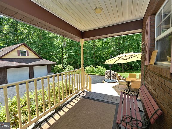 3rd image of 7394 Troiano Dr