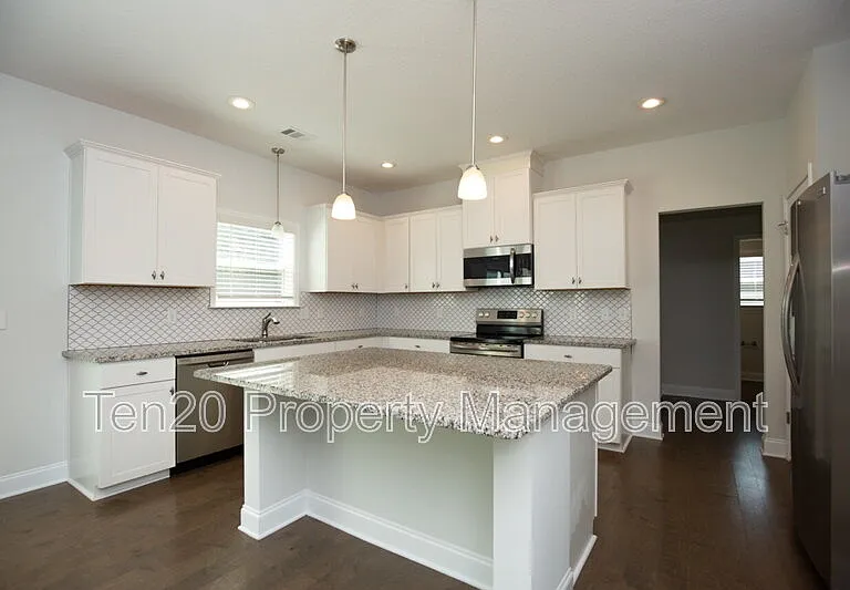 7794 Garrett Rd — Photo 9