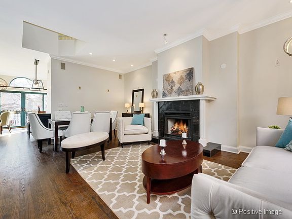 5th image of 1632 N Hudson Ave APT 4