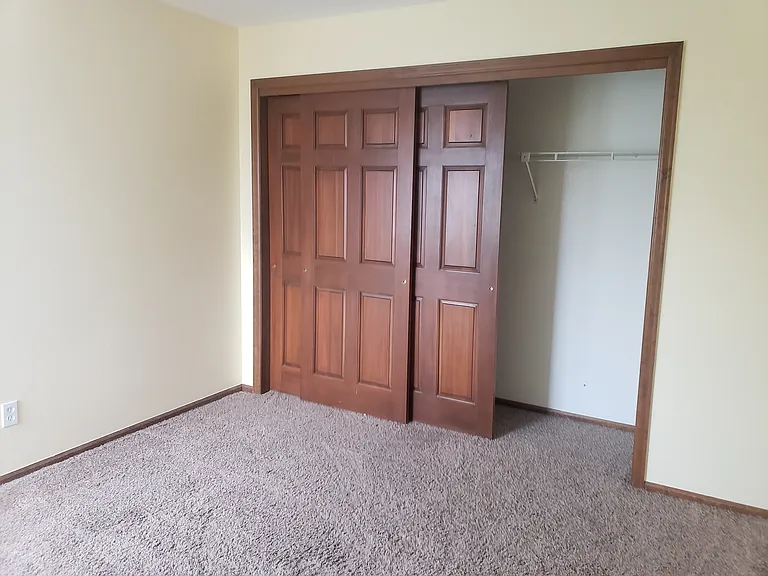 2043 E Nichols Dr — Photo 18