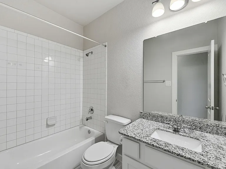 2116 Blackhawk Ridge Ln — Photo 32