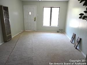 3rd image of 4211 Redstone Dr
