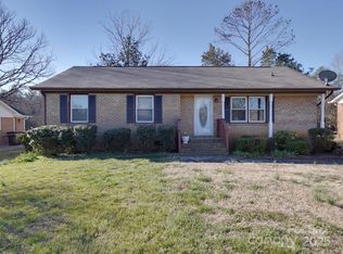 1120 Glenarden Dr, Rock Hill, SC 29730