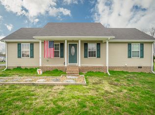 394 Joyce Cir, Lafayette, TN 37083