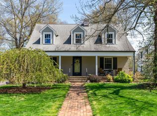 310 Auburn Rd, West Hartford, CT 06119