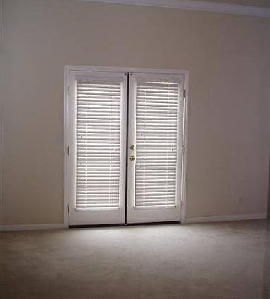 light & airy rooms with c