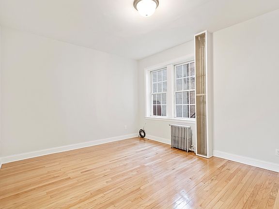 5th image of 412-414 Kearny Ave #9
