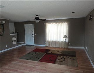2nd image of 201 Parkcrest Dr