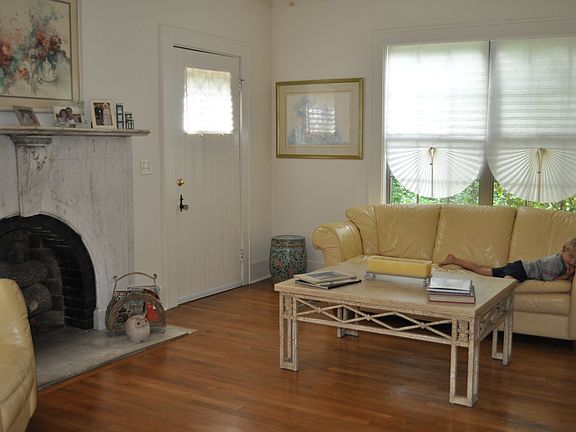 Spacious Living Room
