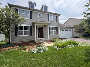 4604 McLaren Dr, Oswego, IL 60543
