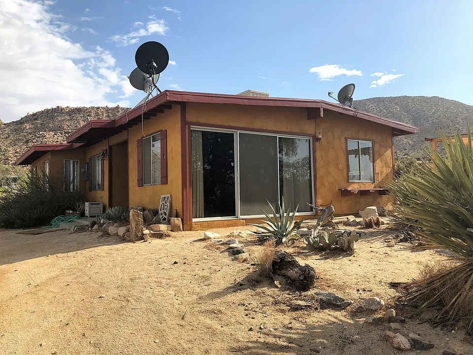 8680 Star Ln
