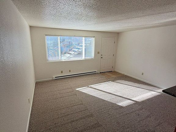 4th image of 1015 5th Ave SW APT 1