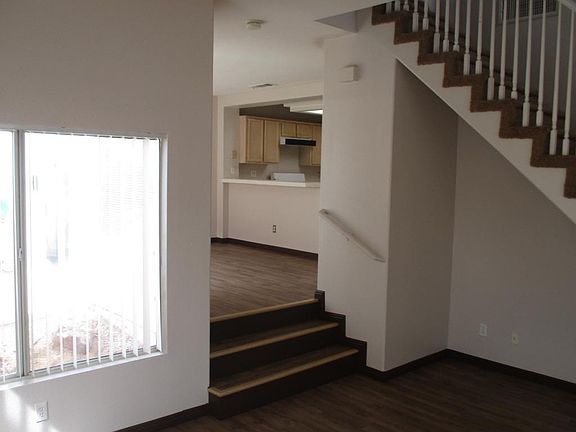 Dining/Kitchen