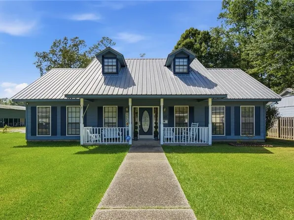 725 Saint Augustine St, Bogalusa, LA 70427