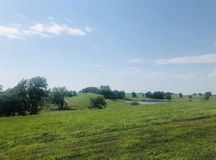 2755 Coyote Court Dr, Williamsburg, IA 52361
