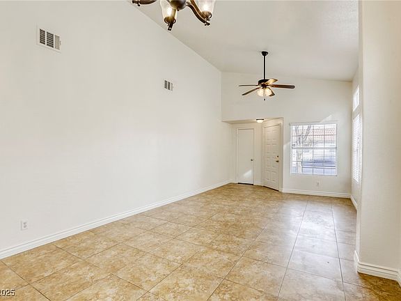 5th image of 5055 Jacarilla Ln