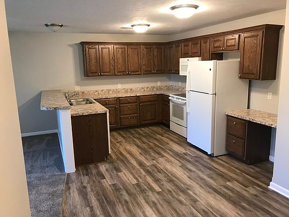 3rd image of 1617 E Military Ave #1