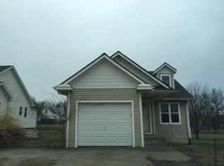 507 Central Ave, Hoyt, KS 66440