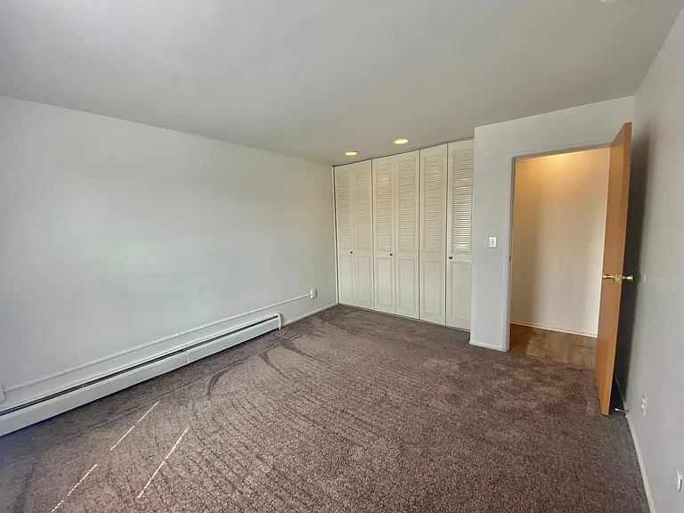 504 Saint Johns St — Photo 90