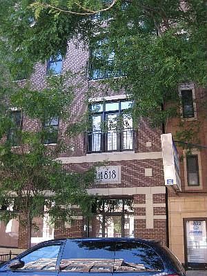 3rd image of 4814 N Damen Ave #P-58