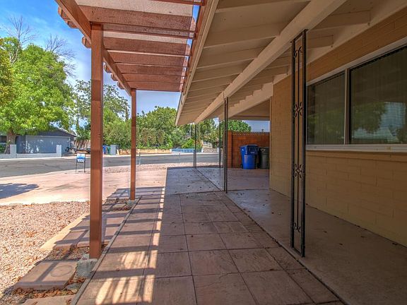 4th image of 1857 E Boise St