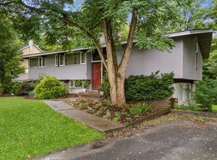 52 Greylock Estates Rd, Lanesborough, MA 01237