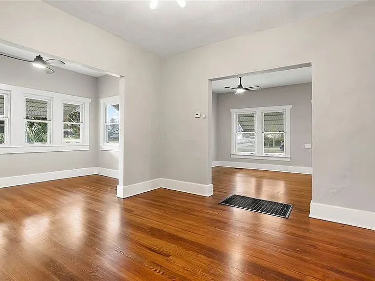 119 Leon Ave — Photo 13
