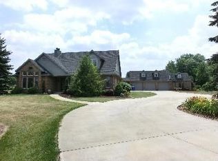 10010 Notestine Rd, Fort Wayne, IN 46835