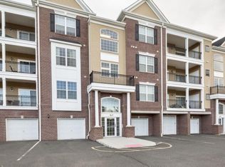 743 Liberty Ct, Piscataway, NJ 08854