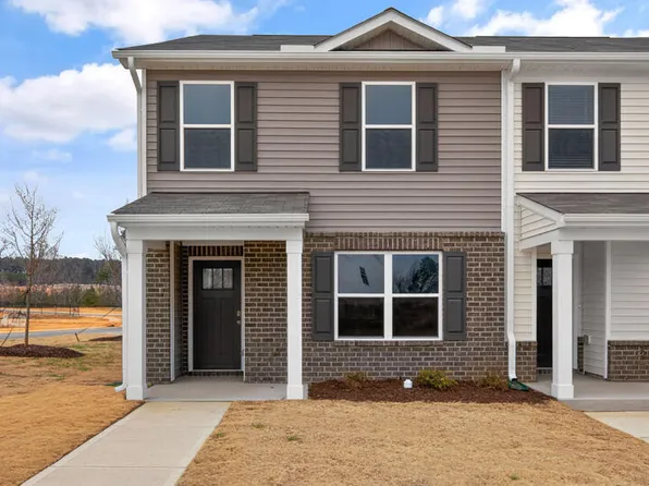 11 Rusling Leaf Dr, Fuquay Varina, NC 27526