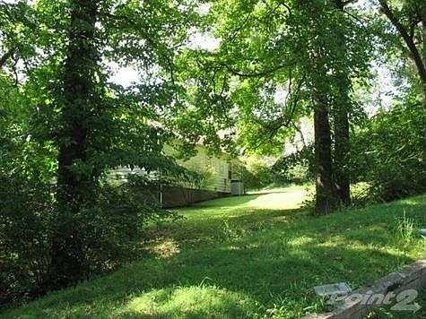 3rd image of 1009 Swift Dr