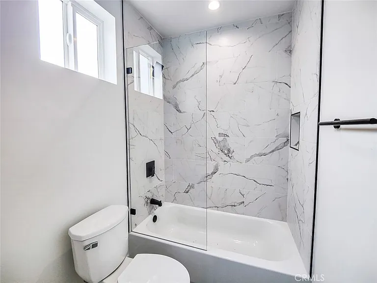 3811 Exposition Blvd #2 — Photo 26