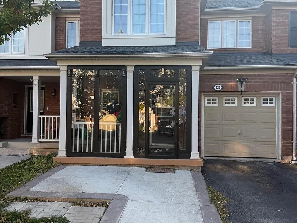 936 Hasselfeldt Hts